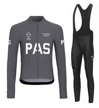 Gris (body + medias con tirantes)